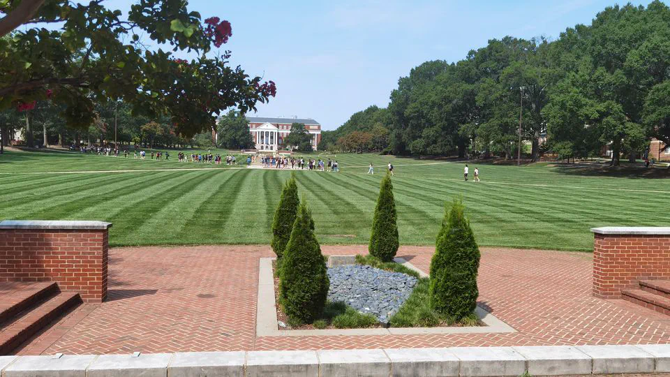 Beginning My Exchange Student Life at UMD.